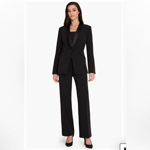 Tahari Size 2 from Nordstrom Black Suit Business Pants